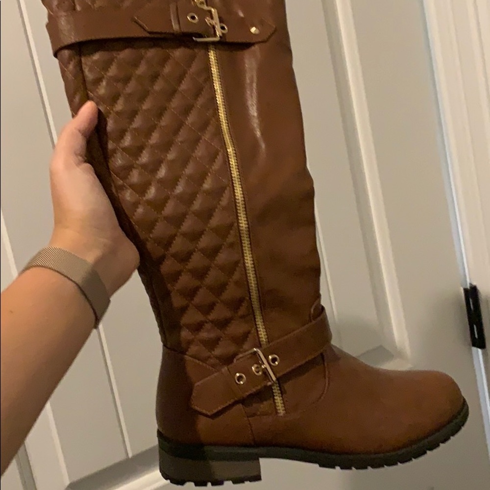 camel boots